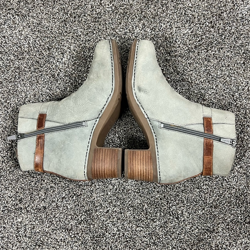 Dansko Waterproof Boots Sz 39/9 - Picture 8 of 15